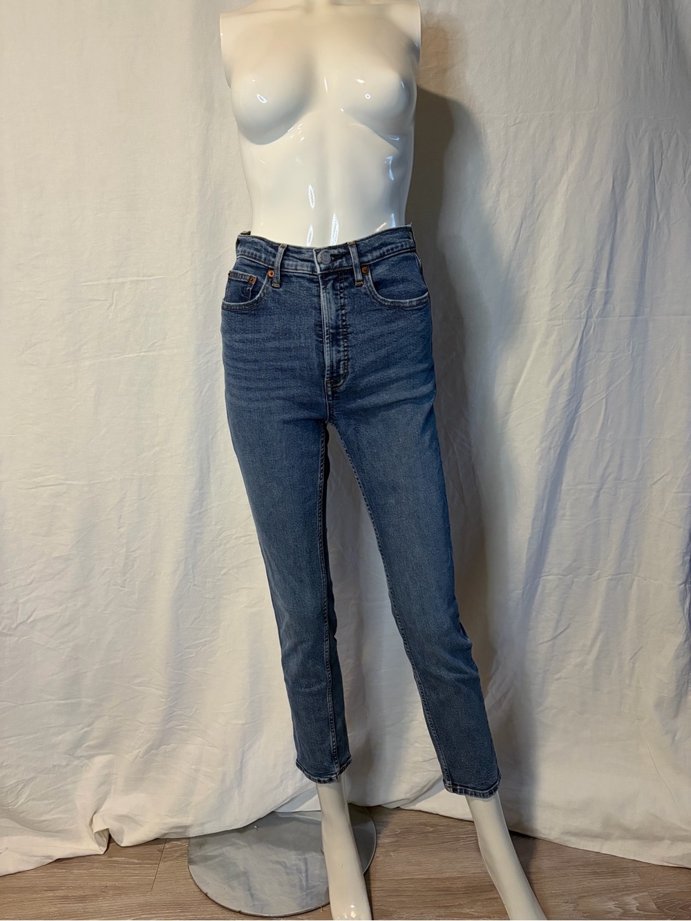 Gap Cigarette High-Rise Blue Jeans